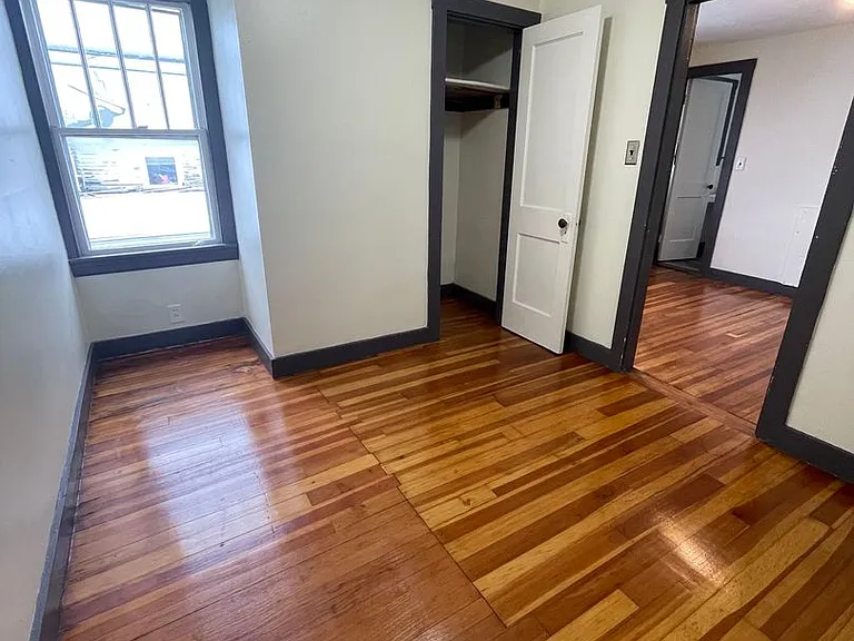 48 Alfred St — Photo 4