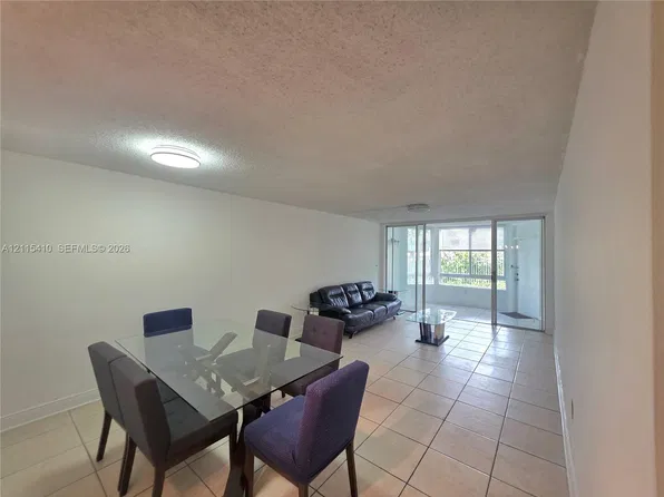 1201 NE 191st St #G118, Miami, FL 33179