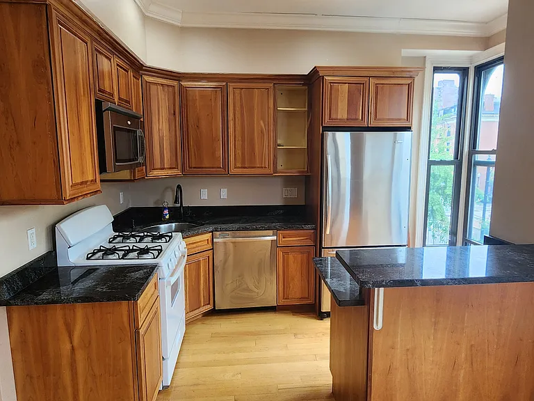 681 Tremont St #3 — Photo 5