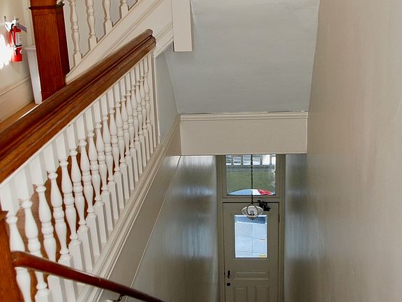 2nd image of 1002 Noe St #B