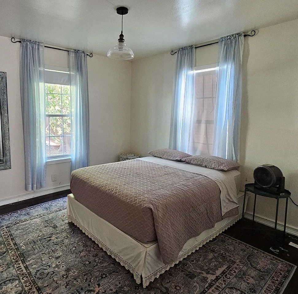Avenue D, Ingleside — Photo 1