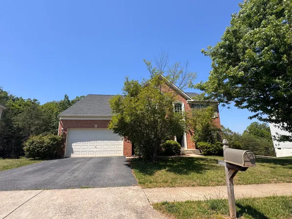 17754 Avenel Ln, Dumfries, VA 22026