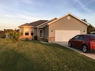 29056 Greystone Dr, Millbury, OH 43447
