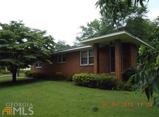 112 S 11th Ave, Lanett, AL 36863