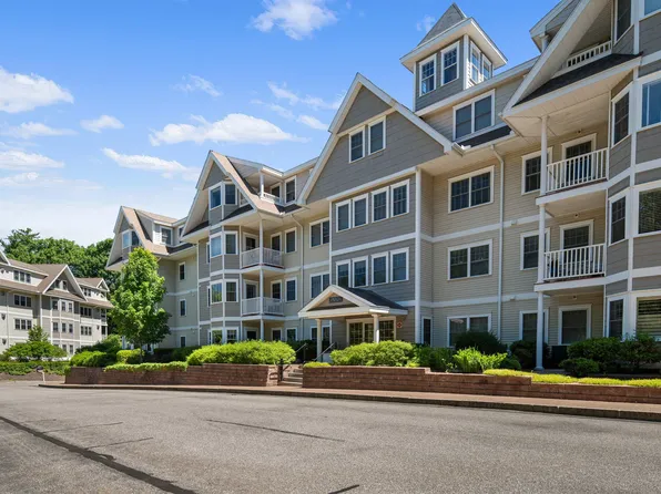 4 Sterling Hill Lane #417, Exeter, NH 03833