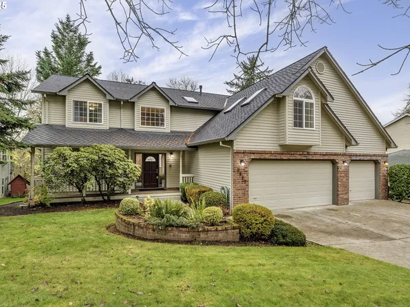 2857 NE Lorie Dr, Hillsboro, OR 97124