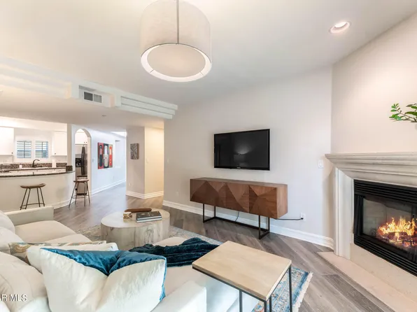 4202 Whitsett Ave APT 204, Studio City, CA 91604