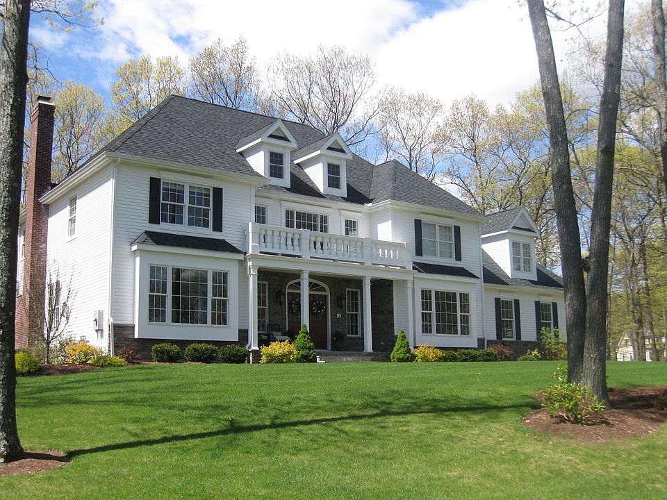 Stunning views looking east, home set on a premier home site. 