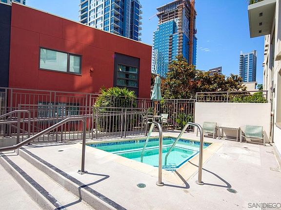 3rd image of 1240 India St Unit 322