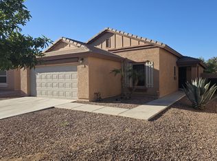 998 W Desert Sky Dr, San Tan Valley, AZ 85143