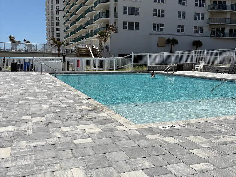 2043 S Atlantic Ave — Photo 4