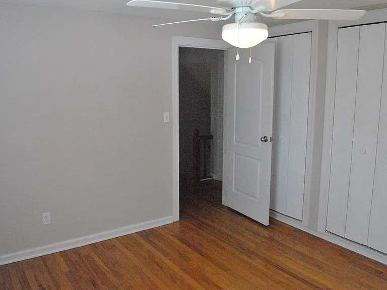 1038 Nichols Dr — Photo 30