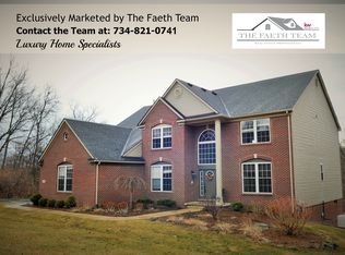 13565 E Quail Hollow Ct, Chelsea, MI 48118