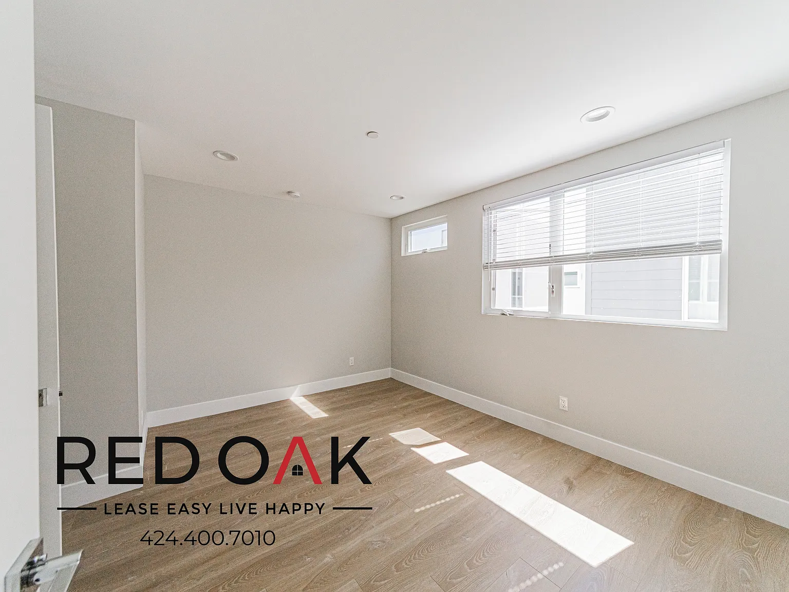 ~1 Month FREE~ Gorgeous Four Bedroom with Balcony, Recessed Lighting, In-Unit W/D, and Included P... — Photo 4