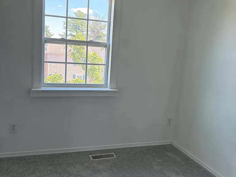 7526 Remington Rd — Photo 20