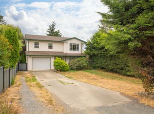 640 Railway Ave, Nanaimo, BC V9R 4K9