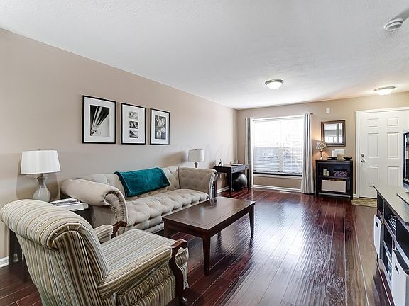 5th image of 5186 Twin Falls Dr