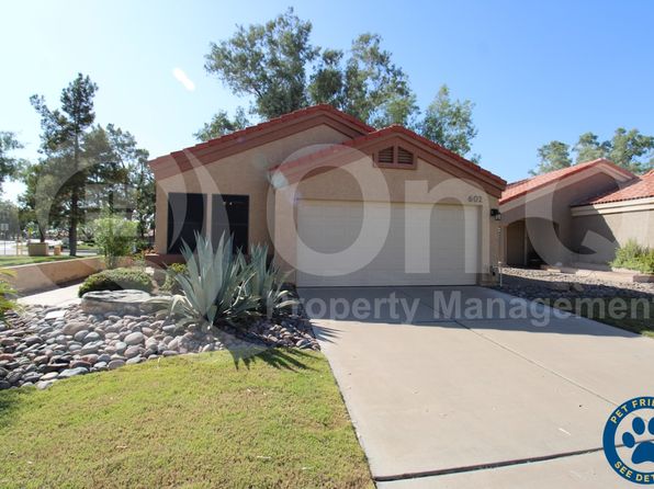 602 N Cobblestone St