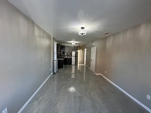 656 Hunterdon St #1 Photo 1