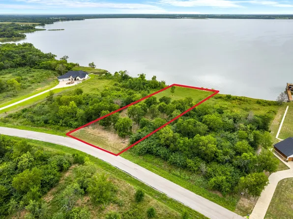 9301 W Shoreline Dr, Kemp, TX 75143