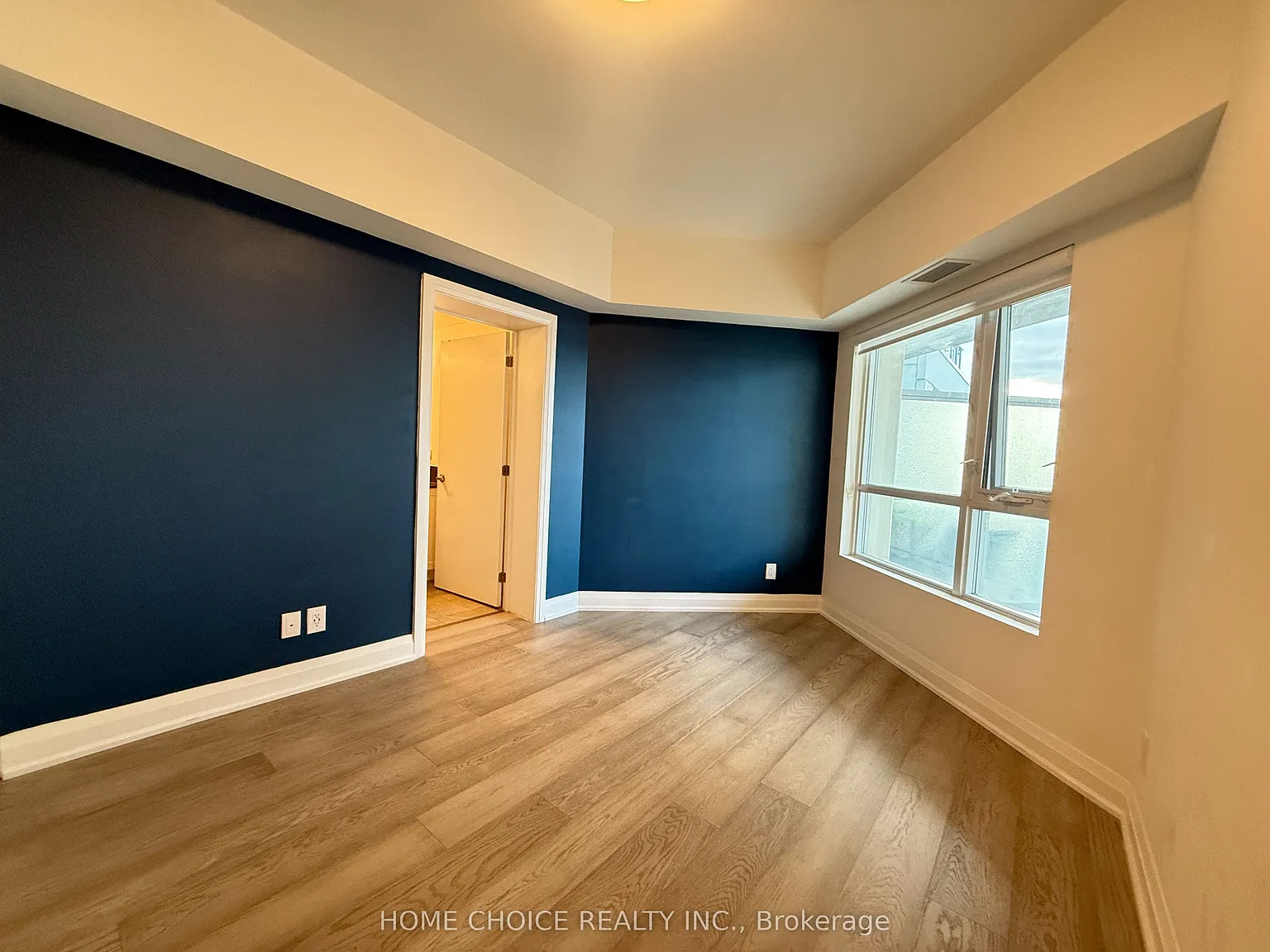 2 bed, $2,300 — Photo 3