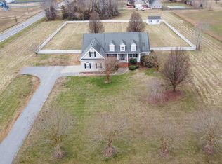 284 Regency Cir, Moyock, NC 27958