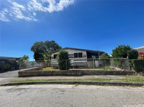 1834 Makuahine Pl, Honolulu, HI 96817