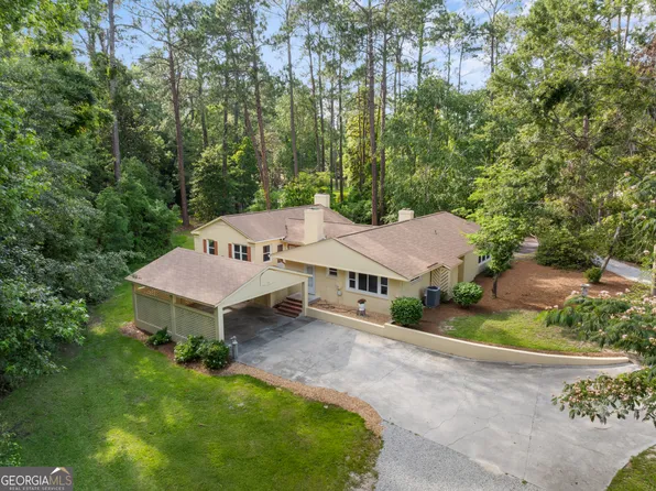 328 N Main St, Statesboro, GA 30458