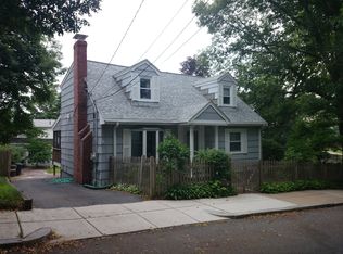 135 Glenellen Rd, West Roxbury, MA 02132