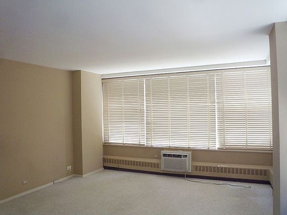 Alternate View of Living Room with Great Carpet