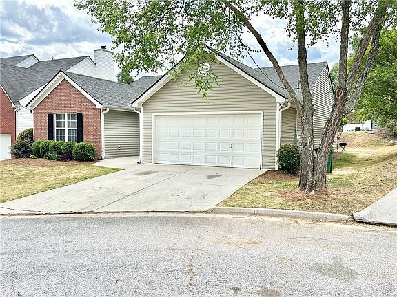3rd image of 5502 Walnut Ln