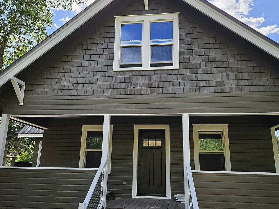 Covered Front Porch
