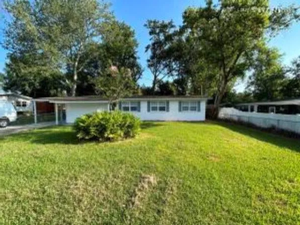 6723 Peter Pan Pl, Jacksonville, FL 32210