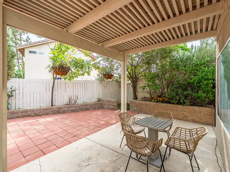 613 Towergrove Dr — Photo 63