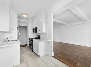 25 W 81st St #3D, New York, NY 10024