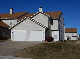 132 E Brentwood Dr, Belton, MO 64012