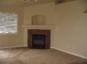 4th image of 156 W Aruba Dr