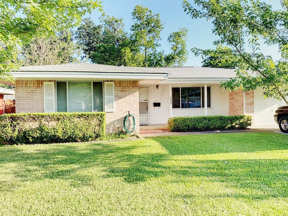 2526 Himes St, Irving, TX 75060 MLS 20365243 Zillow