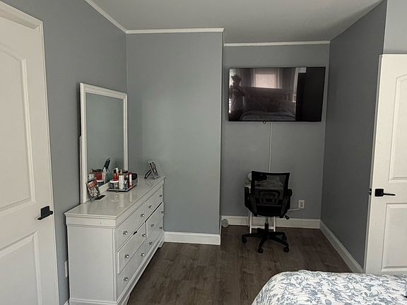 4th image of 1360 Bedford St APT 2