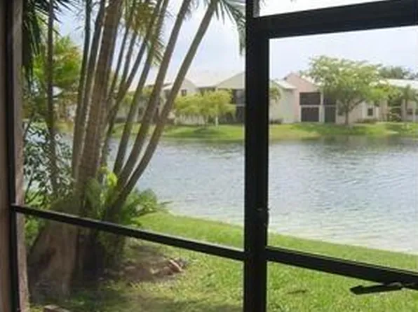 820 N Franklin Ave APT J, Homestead, FL 33034