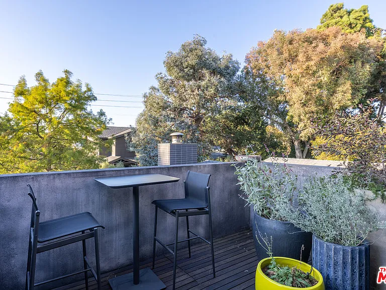 746 Marco Pl — Photo 49