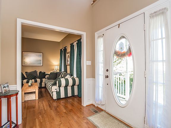 4th image of 11809 Harris Mill Ct