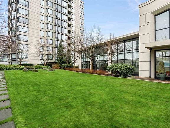 2nd image of 9188 Hemlock Dr #1101