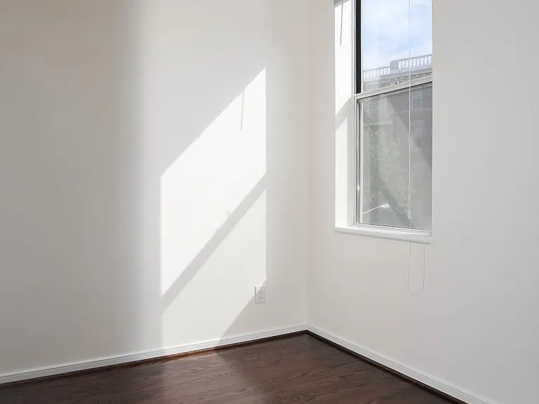 Versatile Bedroom or Home Office Space
