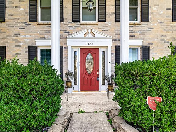 4th image of 2328 Colleen Dr