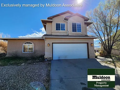 286 W Del Ray Dr Photo 1