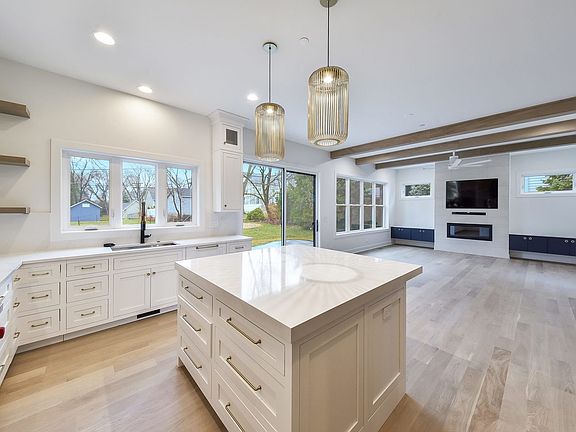 5th image of 1-930 Ellynwood Dr