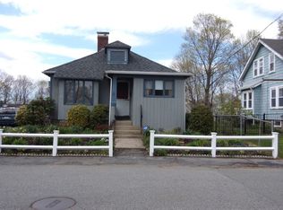 31 Avalon St, Stoughton, MA 02072