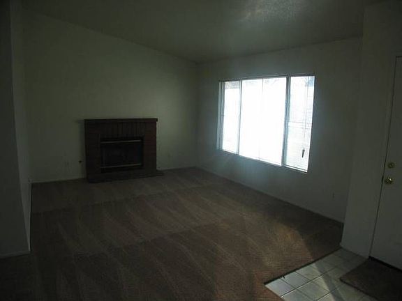 Living Room w/Fireplace