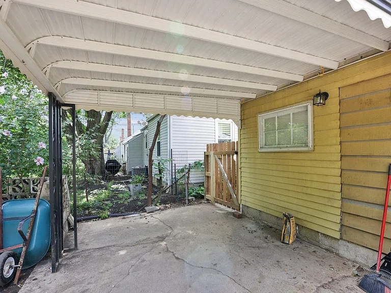 1778 Kenny Rd — Photo 42